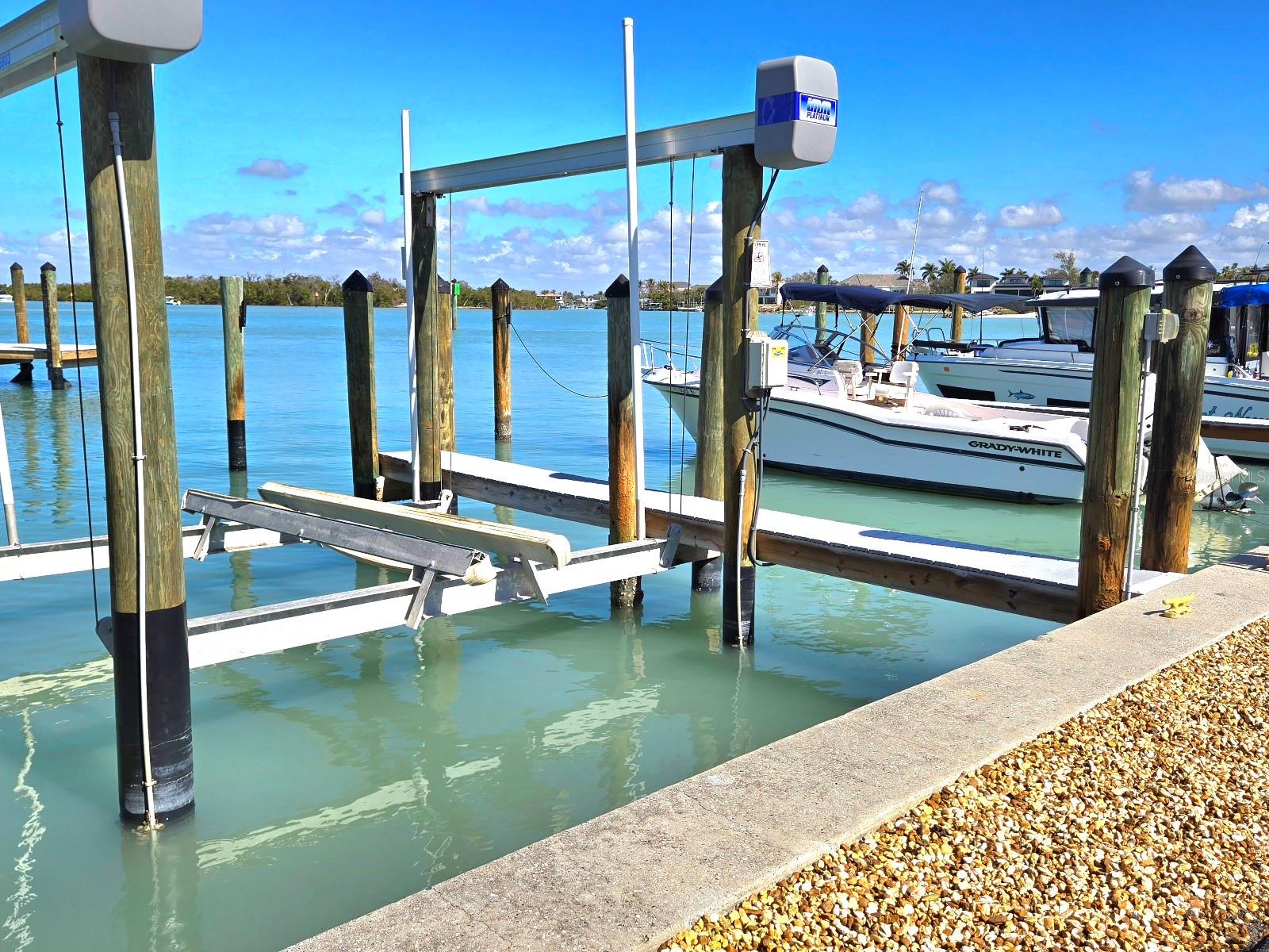 Image 47 of 56 For 333 The Esplanade N 102