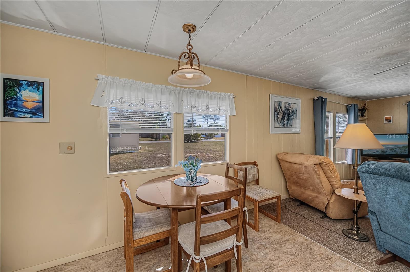 Image 17 of 56 For 108 Marland Court