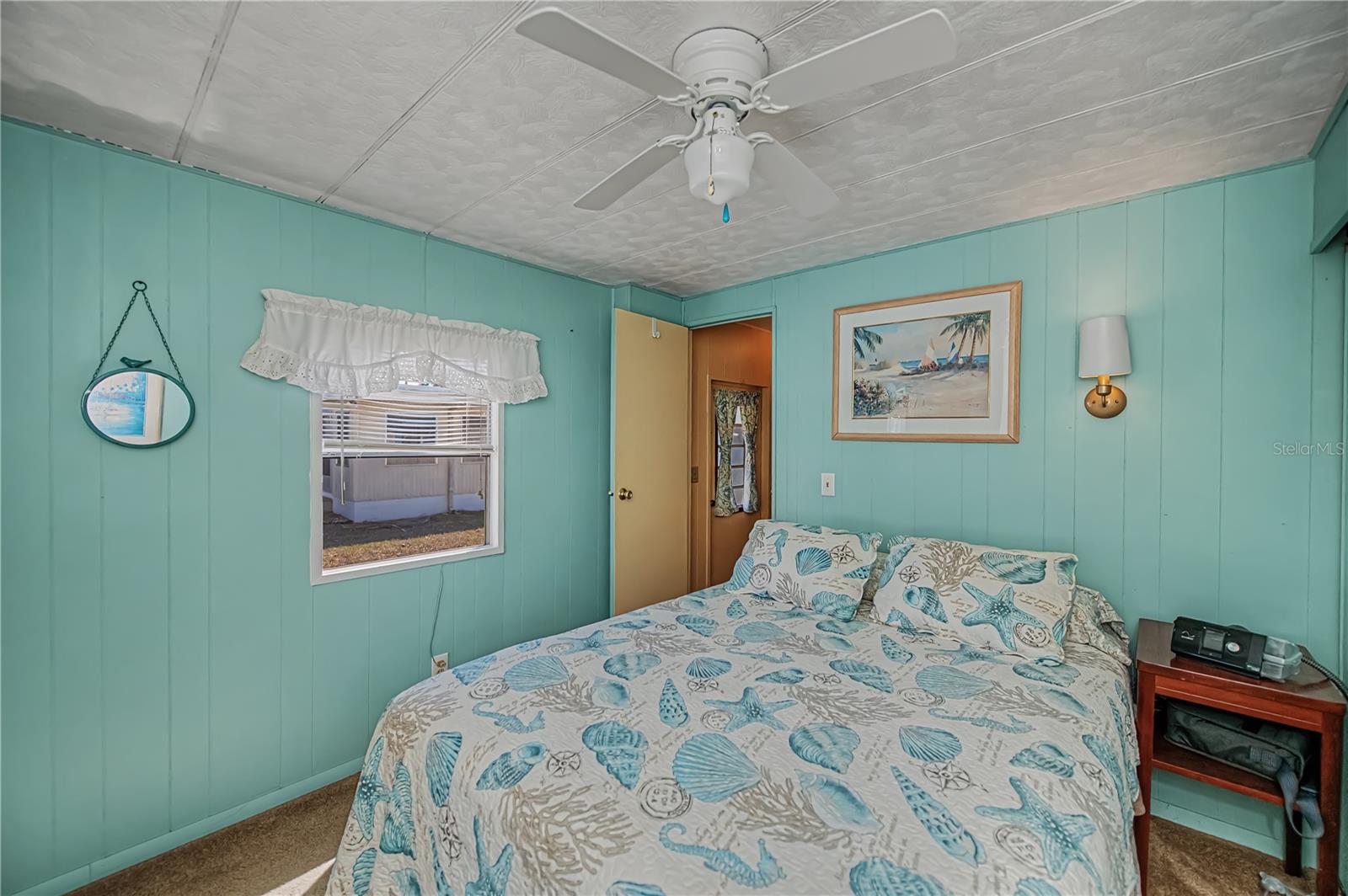 Image 25 of 56 For 108 Marland Court