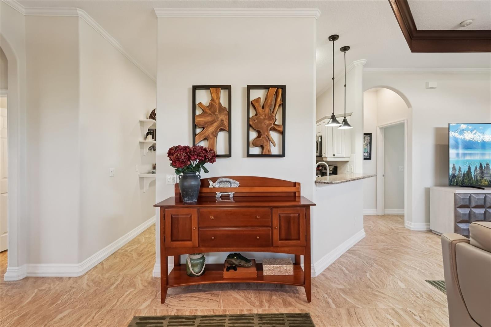 Image 12 of 61 For 8340 Palmetto Court