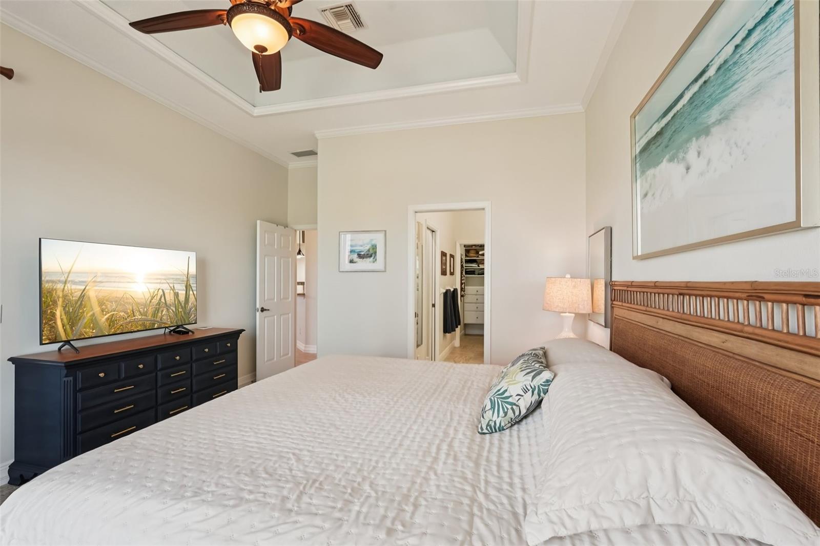 Image 16 of 61 For 8340 Palmetto Court