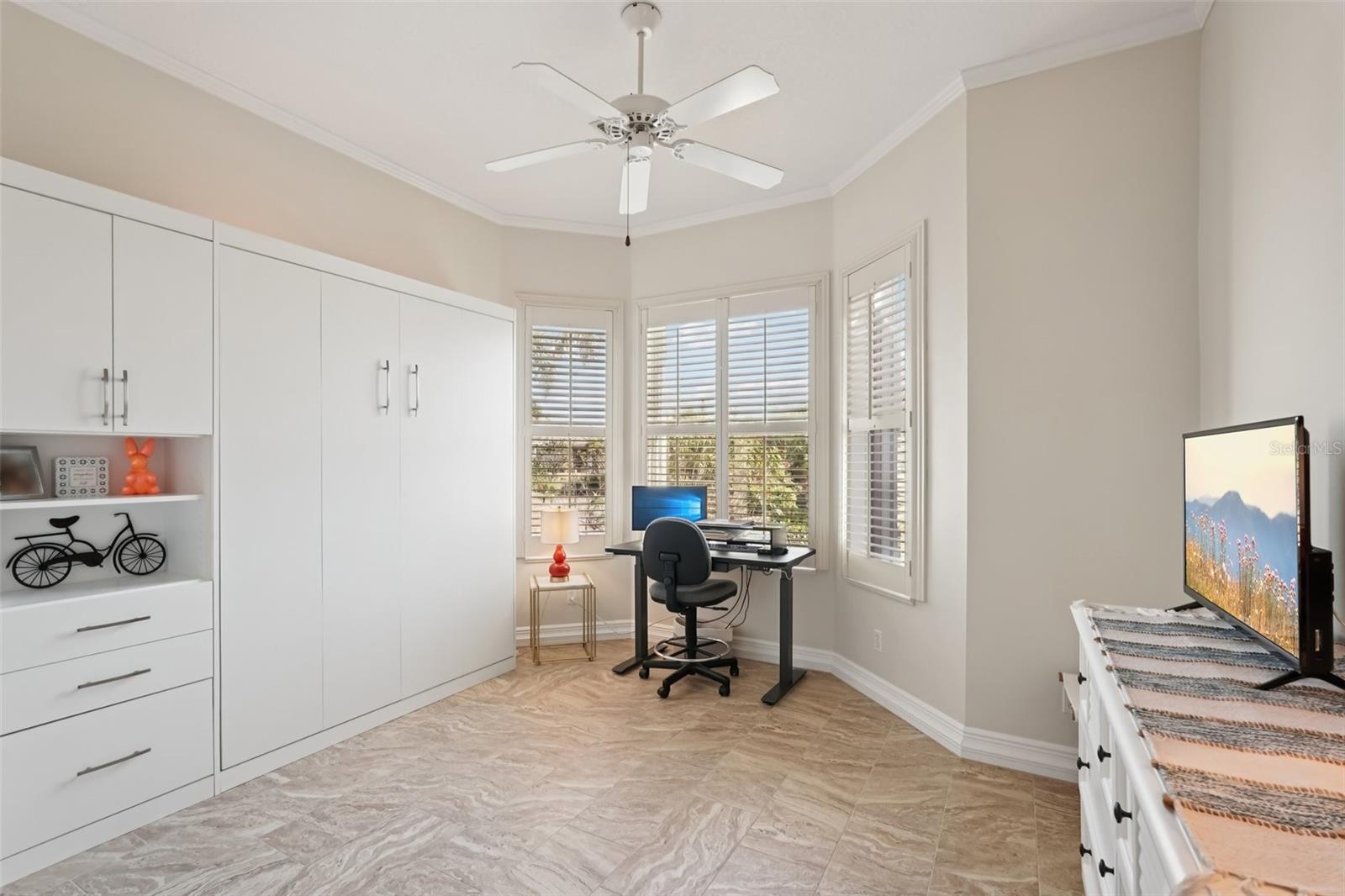 Image 24 of 61 For 8340 Palmetto Court