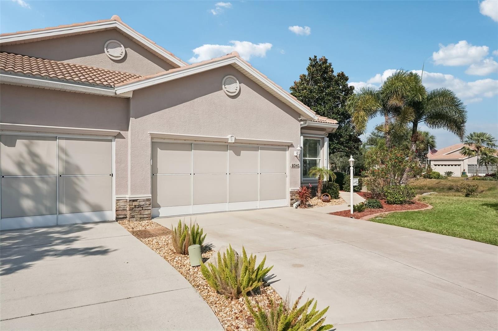 Image 3 of 61 For 8340 Palmetto Court