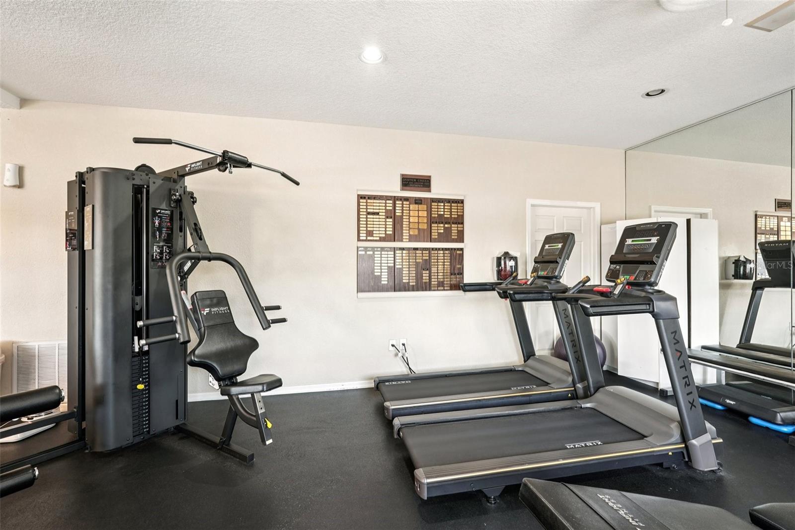 Image 49 of 61 For 8340 Palmetto Court