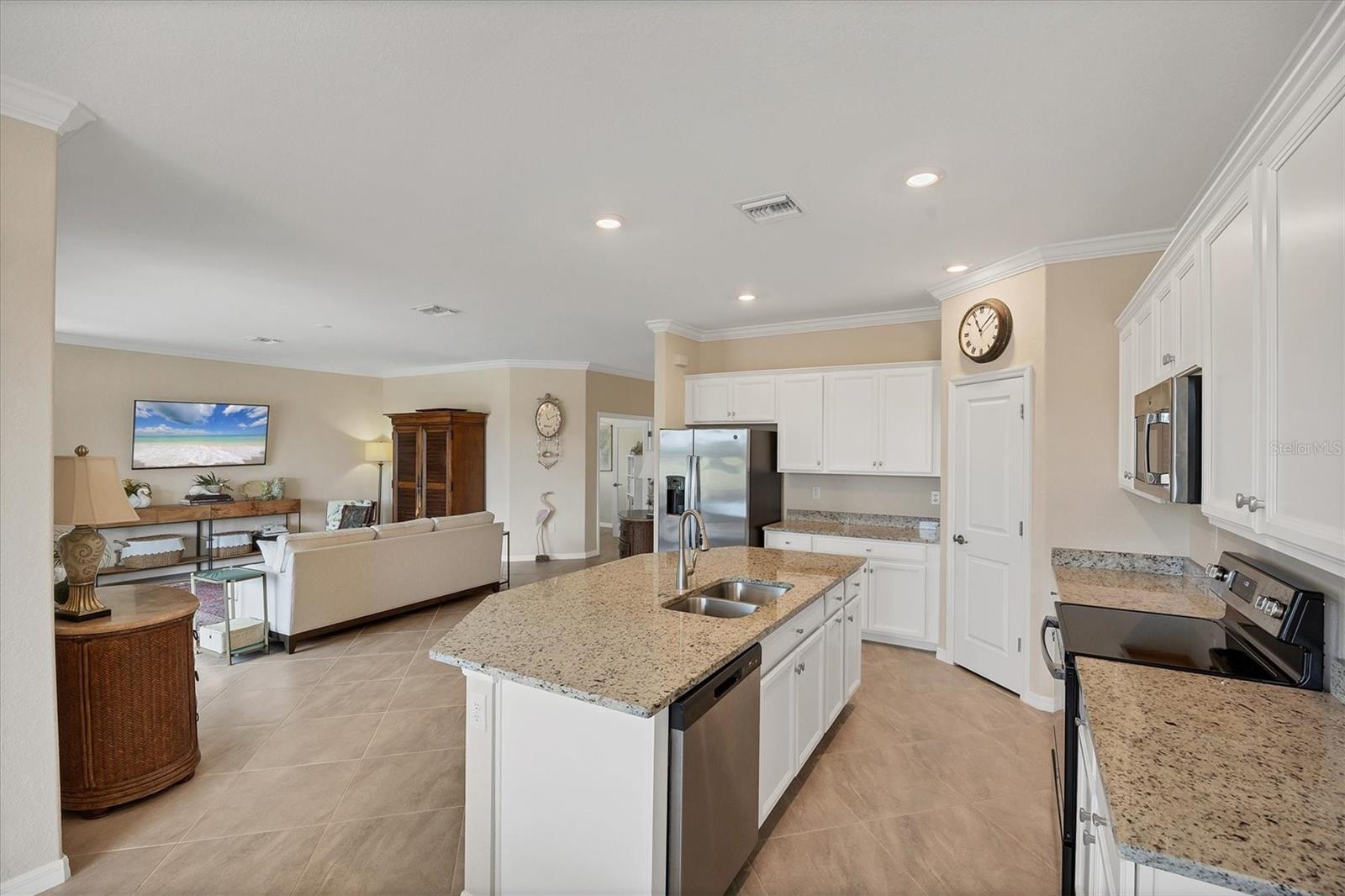 Image 33 of 100 For 24193 Spartina Drive