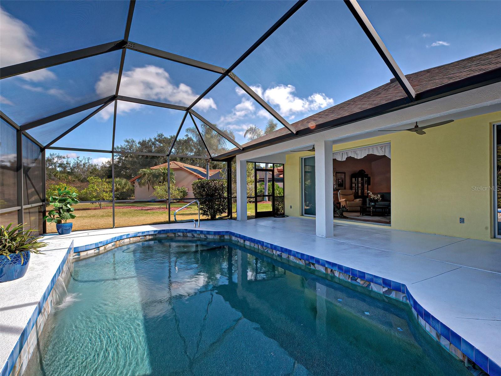 Image 35 of 45 For 201 King Palm Court