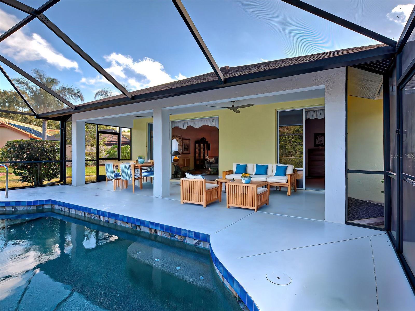 Image 37 of 45 For 201 King Palm Court