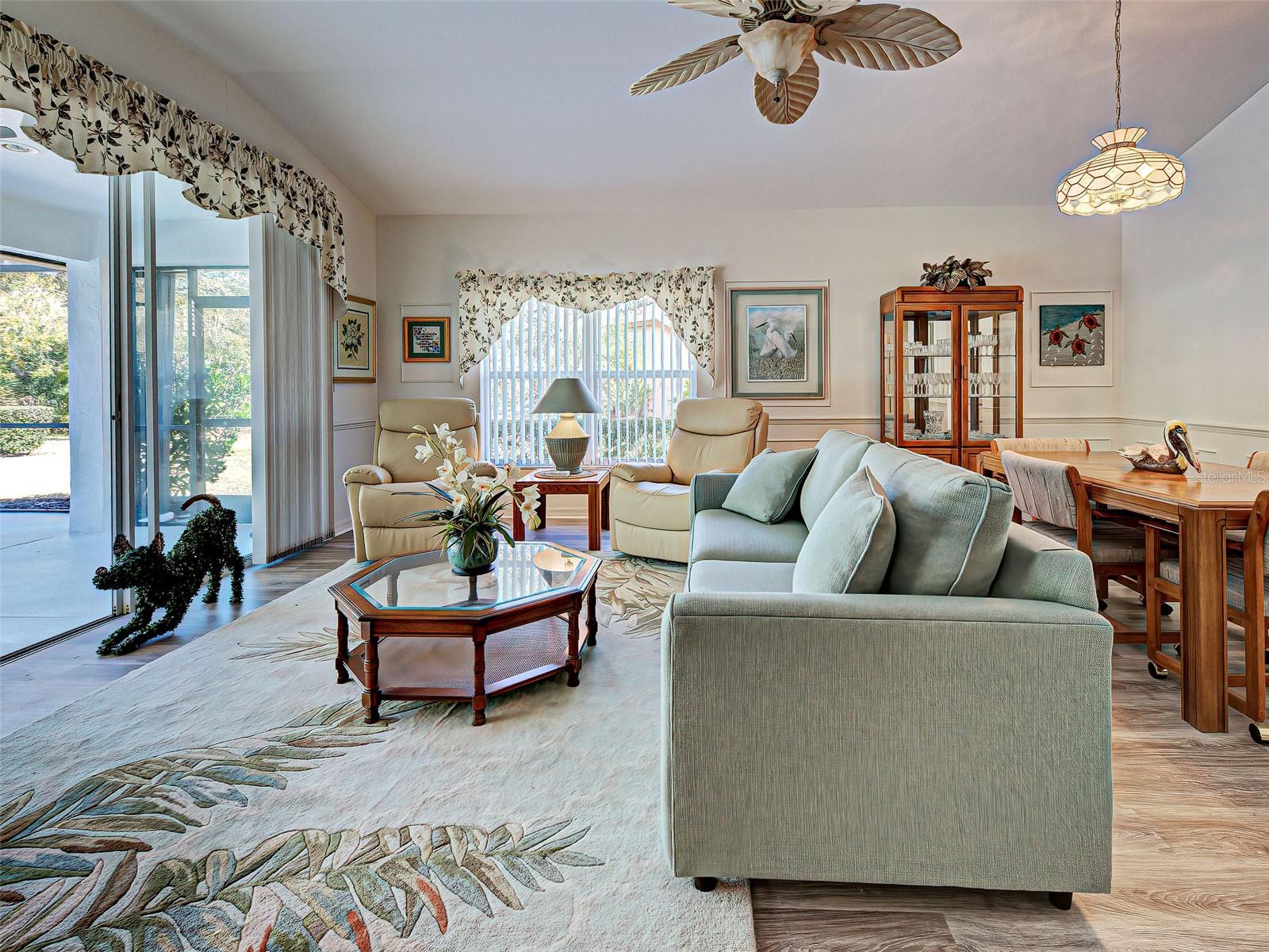 Image 7 of 45 For 201 King Palm Court