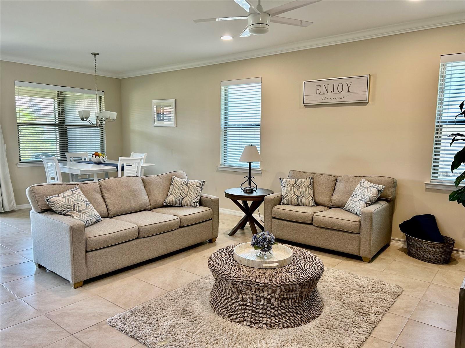 Image 5 of 27 For 255 Maraviya Boulevard