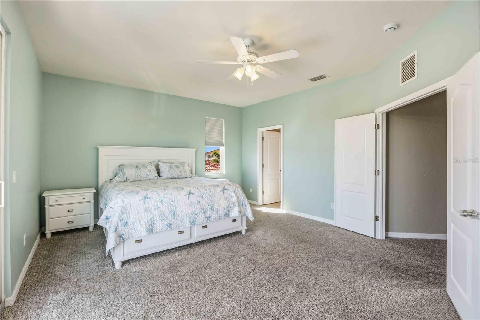 Image 34 of 73 For 11469 Dancing River Drive