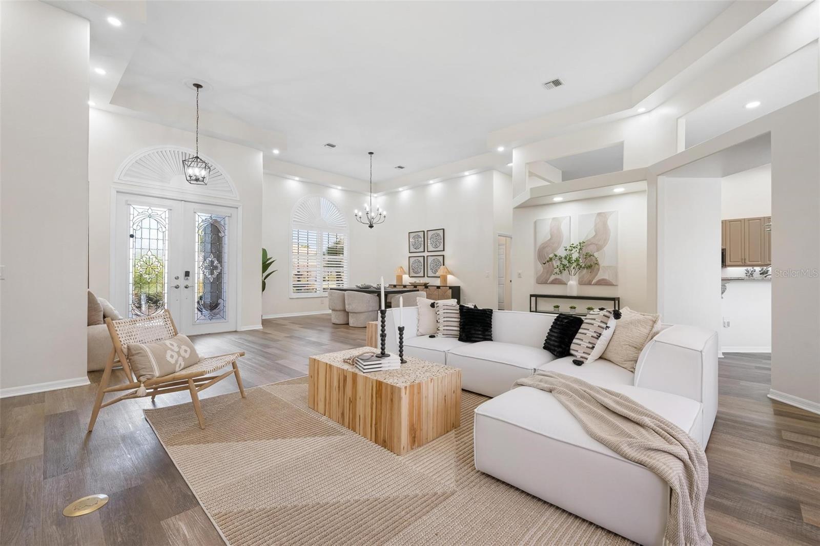 Image 10 of 72 For 422 Wincanton Place