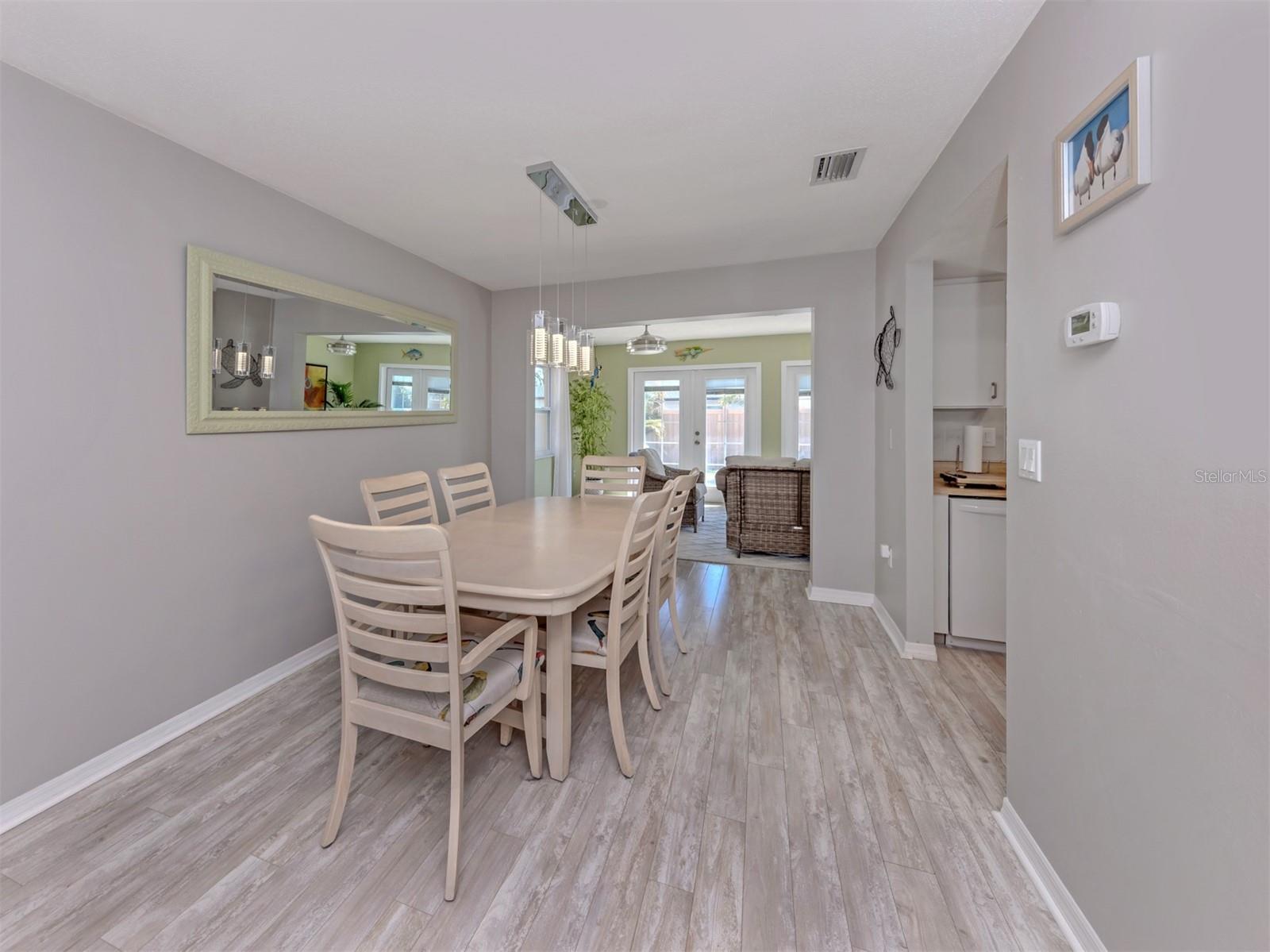 Image 17 of 35 For 1191 Southland Road