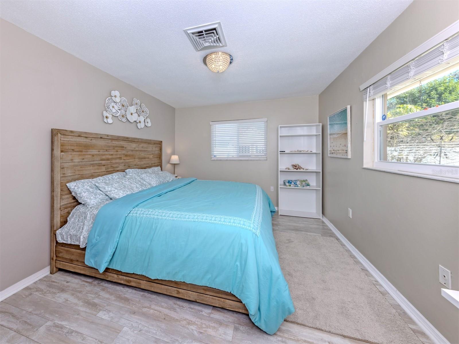 Image 21 of 35 For 1191 Southland Road