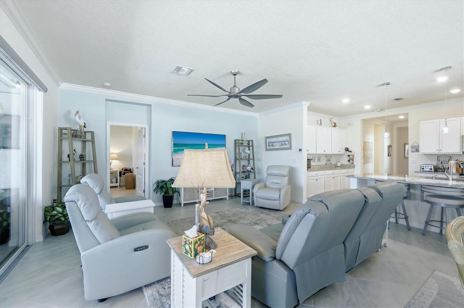 Image 6 of 60 For 15025 Spanish Point Drive