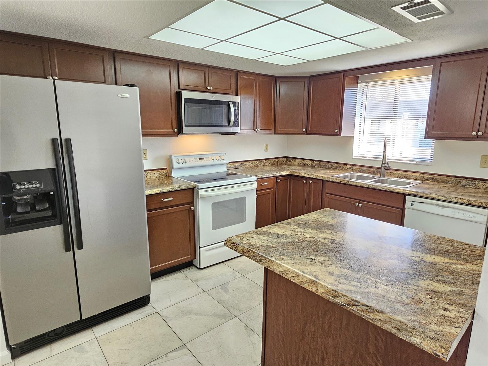 Image 15 of 33 For 499 Albee Farm Road V11