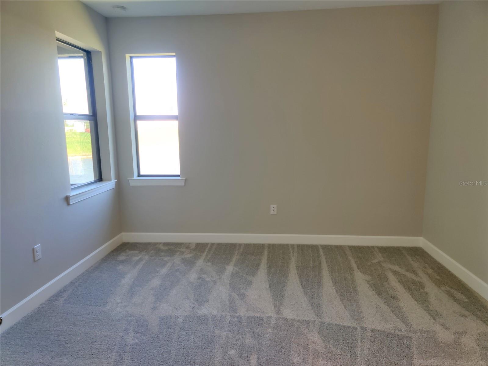 Image 27 of 56 For 14558 Mossy Pine Court