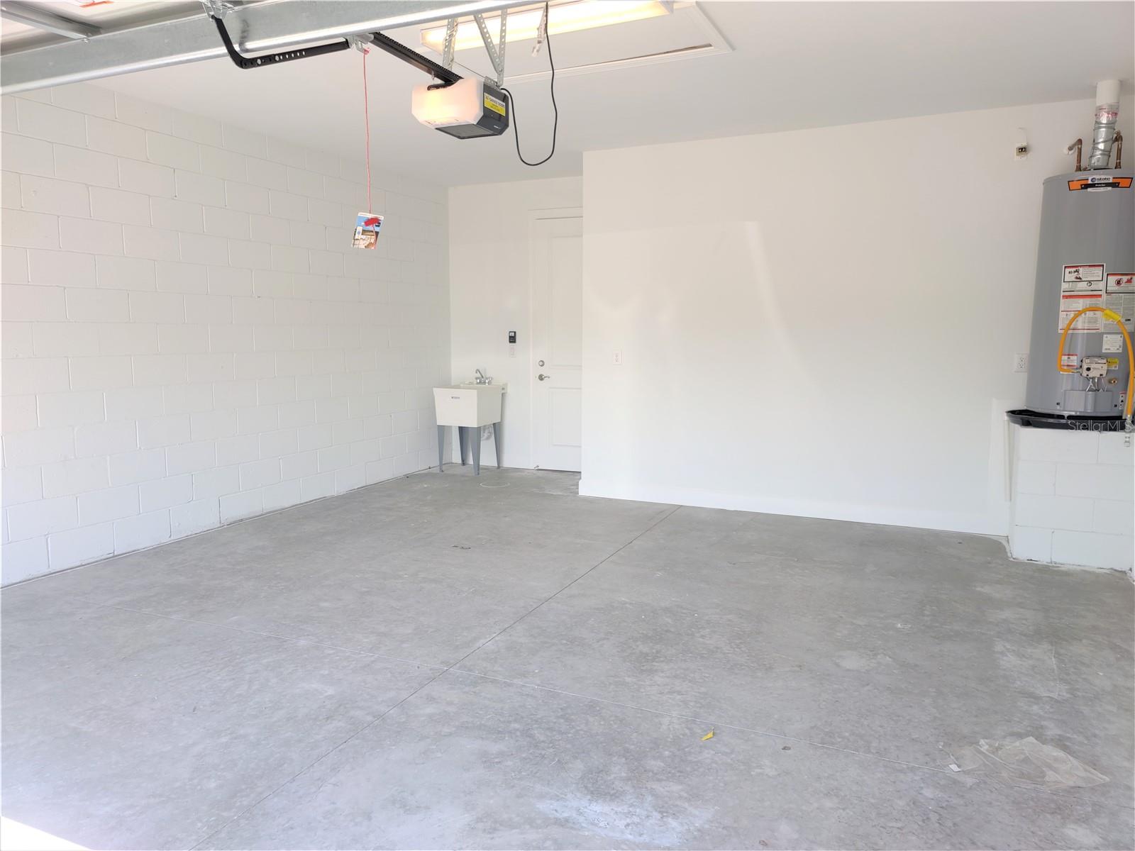 Image 40 of 56 For 14558 Mossy Pine Court