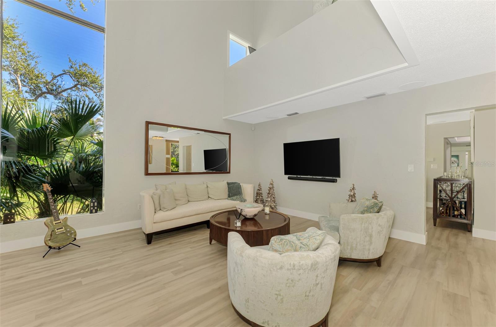 Image 13 of 72 For 5303 Hidden Harbor Road