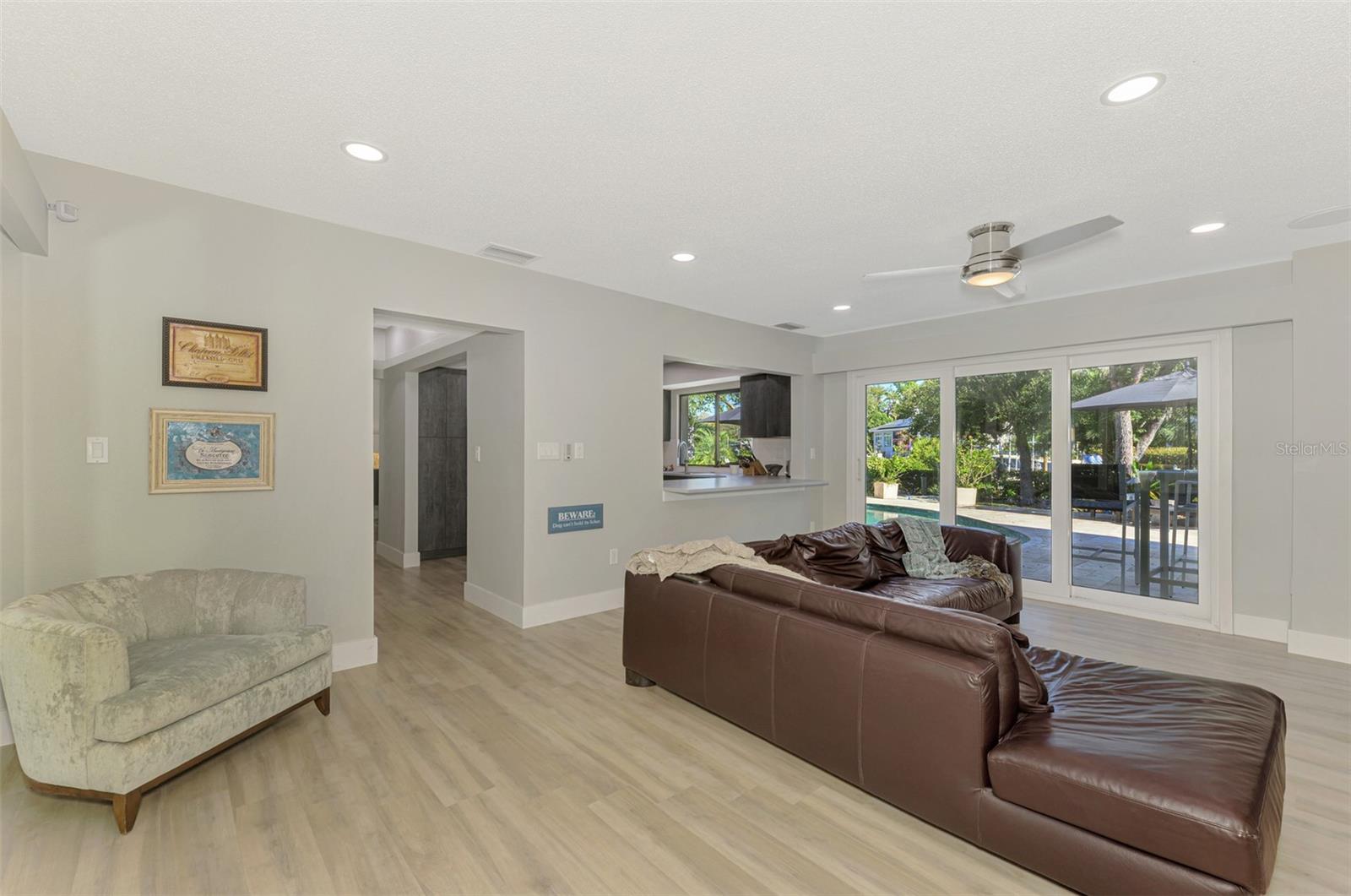 Image 26 of 72 For 5303 Hidden Harbor Road