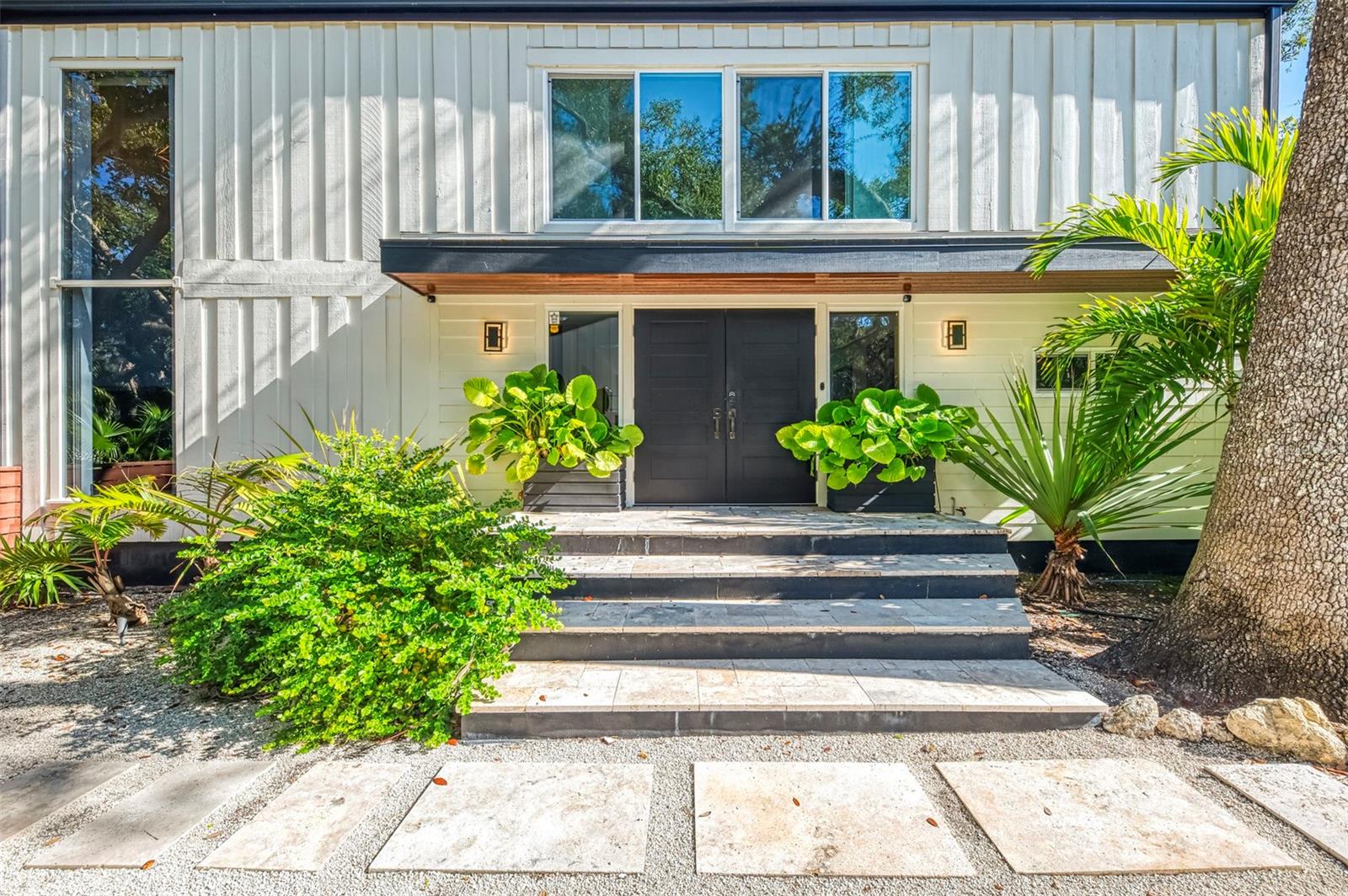 Image 5 of 72 For 5303 Hidden Harbor Road