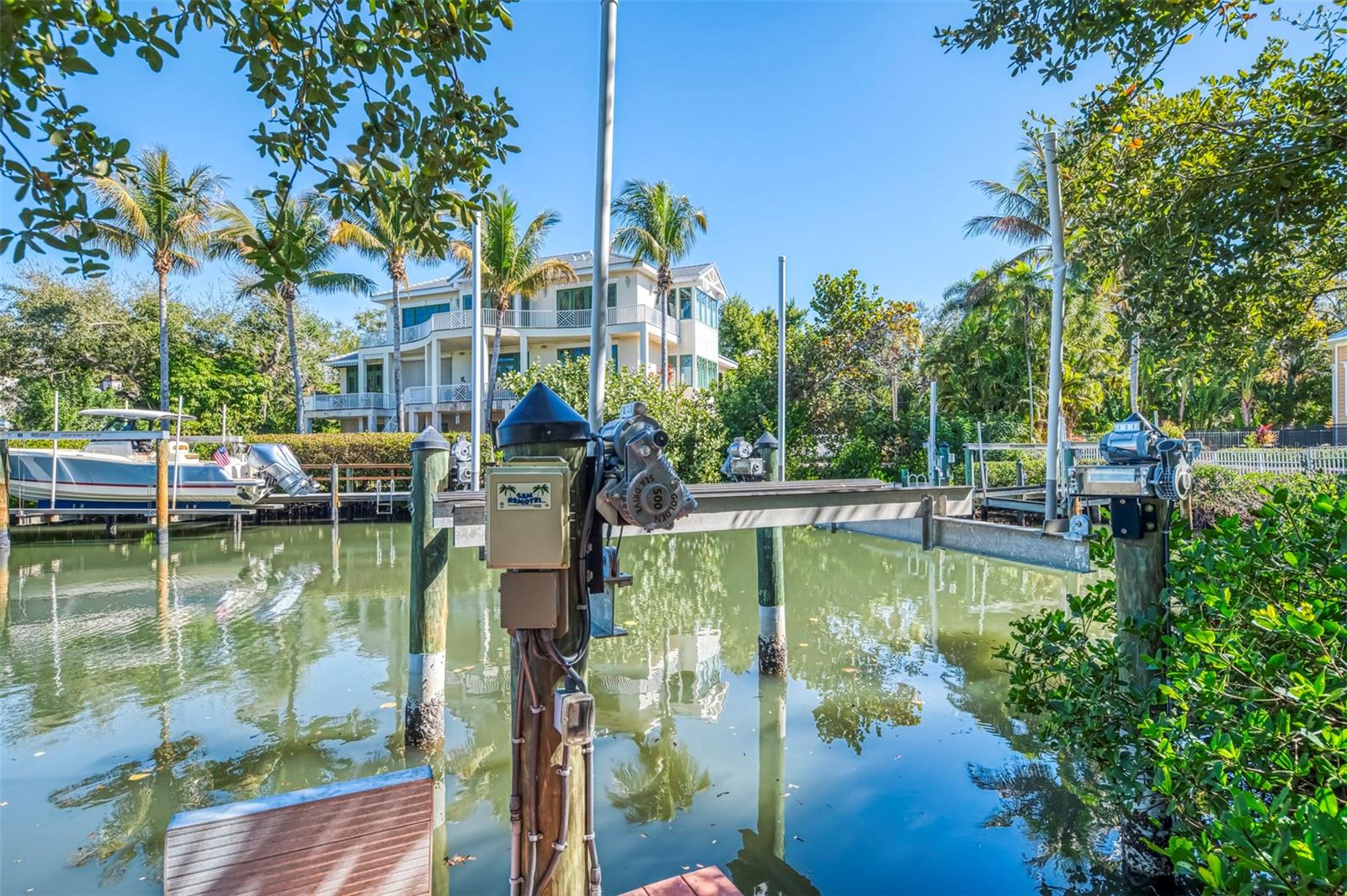 Image 53 of 72 For 5303 Hidden Harbor Road