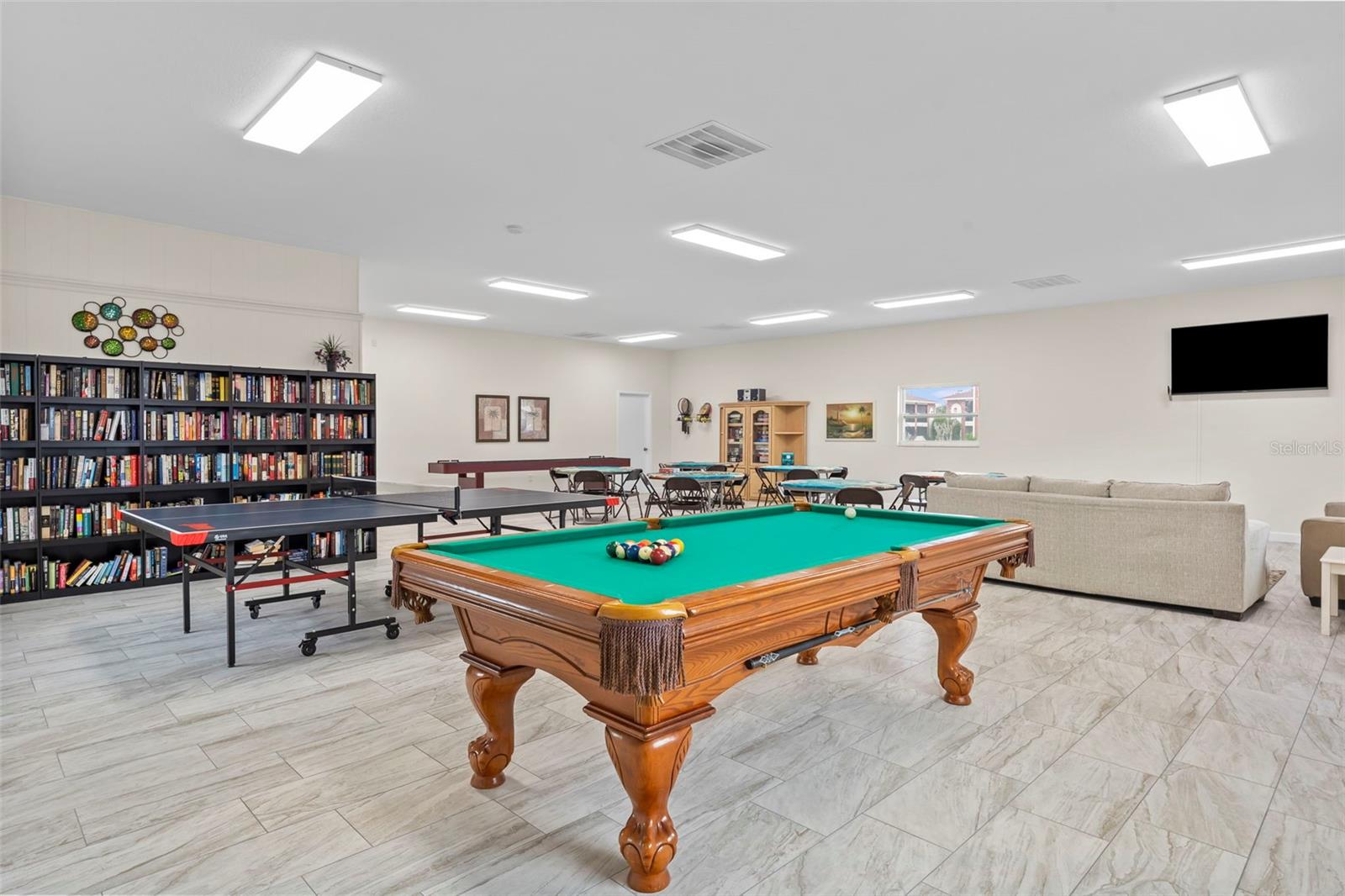 Listing photo id 25 for 1531 Placida Road 1-103