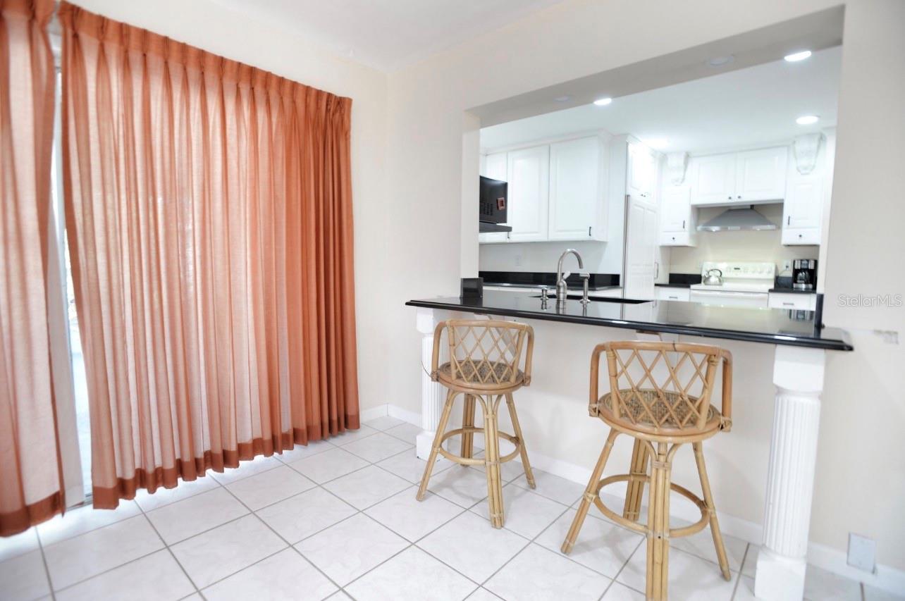 Image 12 of 30 For 3635 Avanti Circle