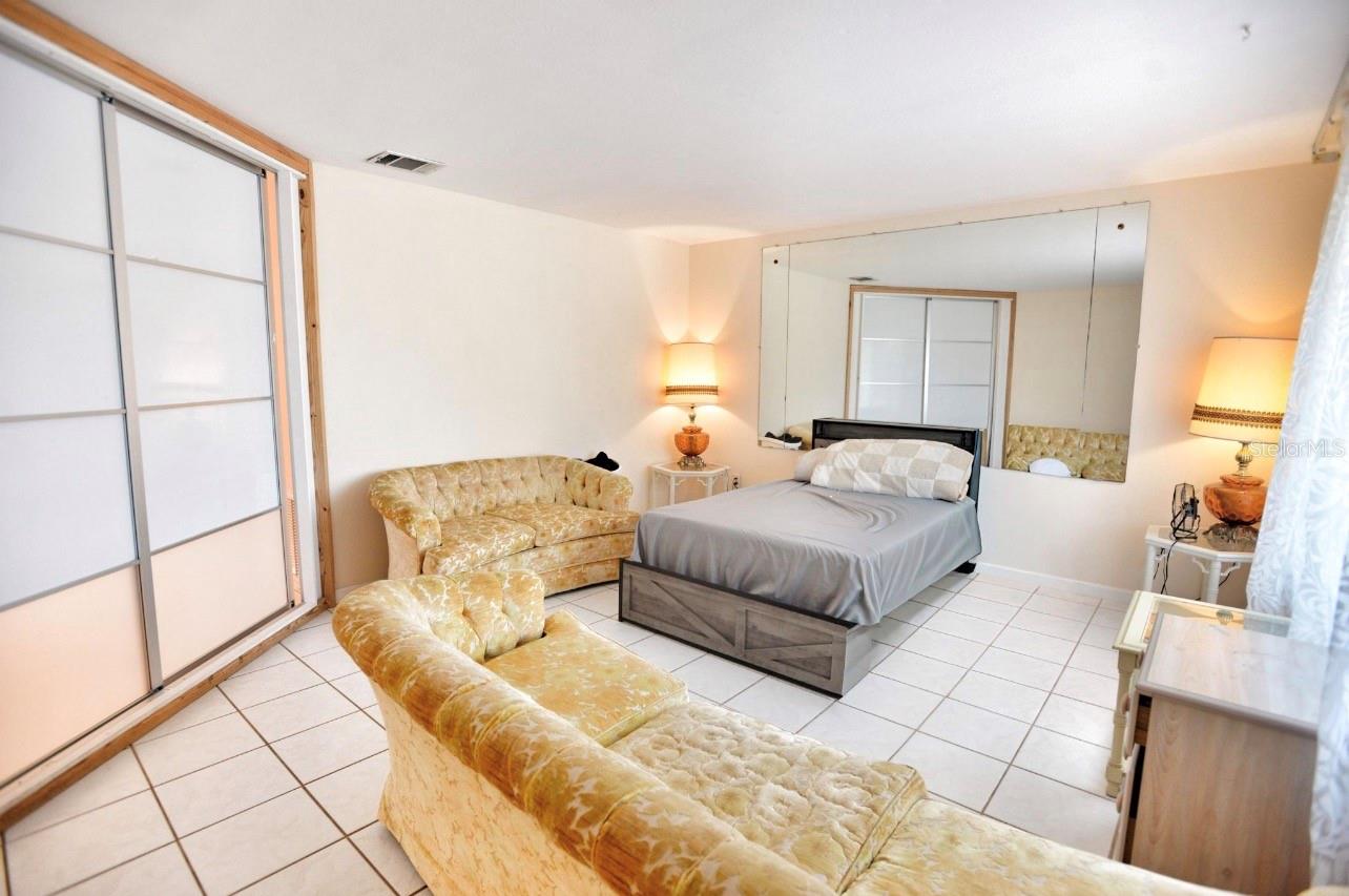 Image 16 of 30 For 3635 Avanti Circle