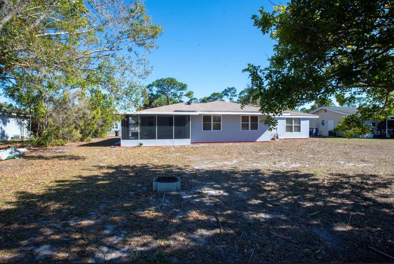 Image 28 of 30 For 3635 Avanti Circle