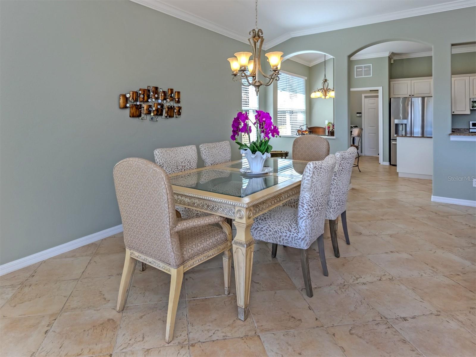 Image 15 of 92 For 157 Treviso Court