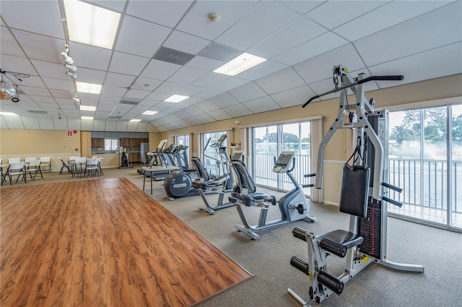 Image 45 of 59 For 92 Circlewood Drive B3-1