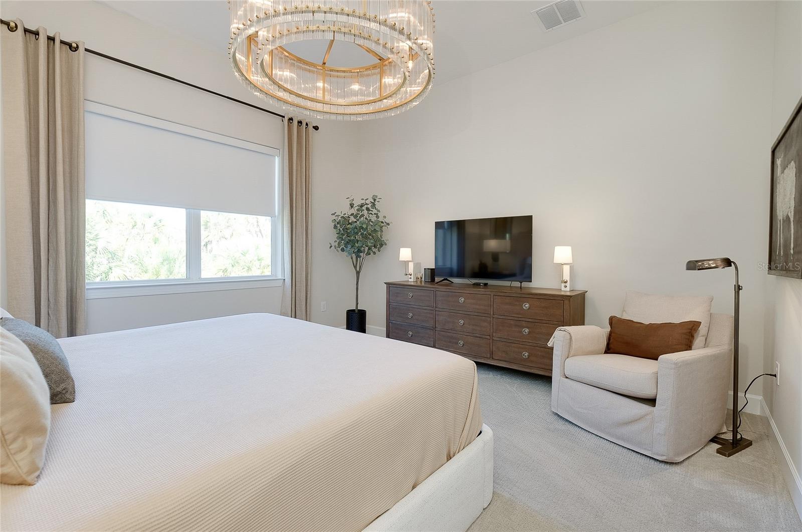 Image 33 of 95 For 10036 Beachwalk Drive