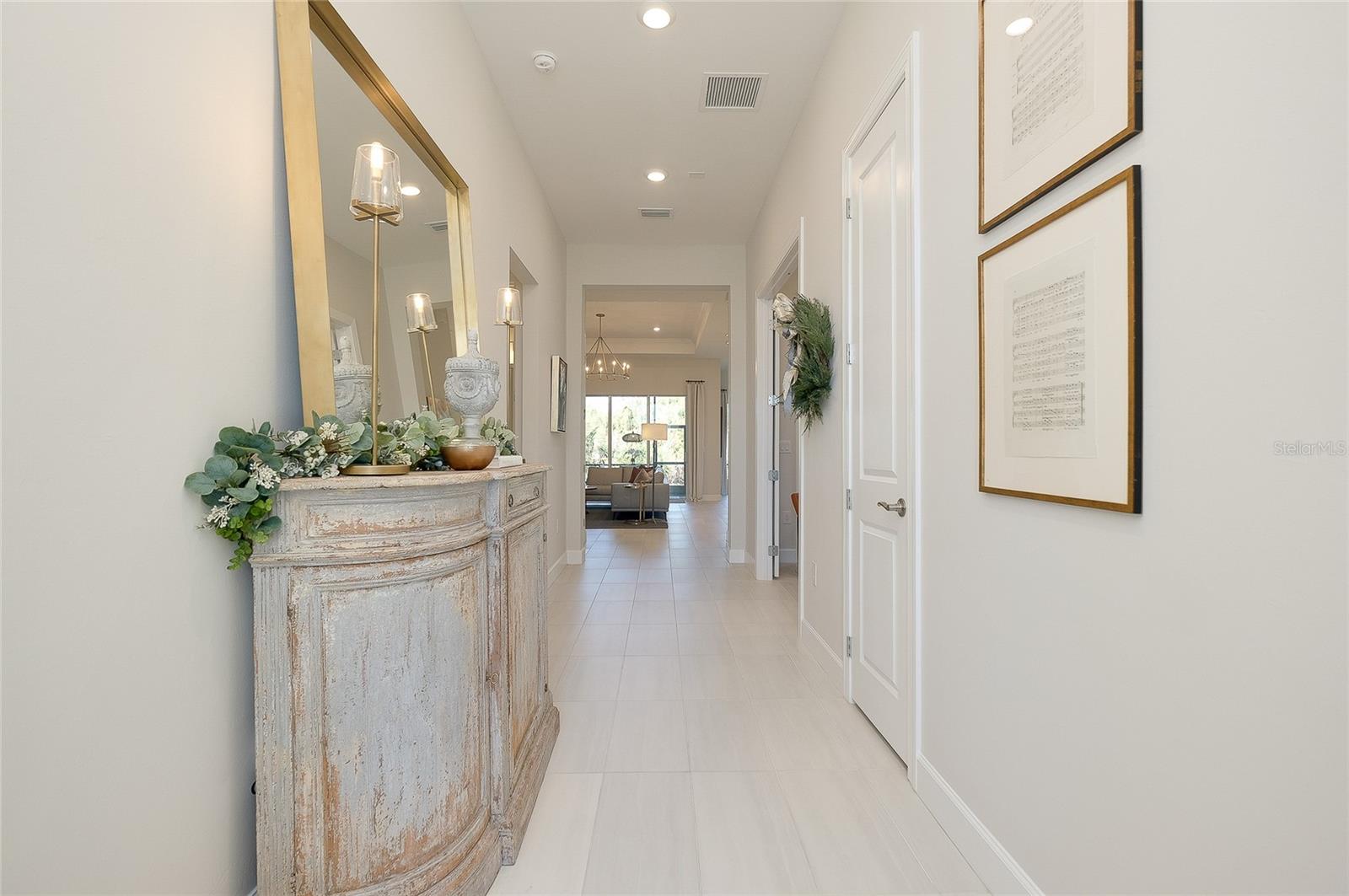 Image 4 of 95 For 10036 Beachwalk Drive