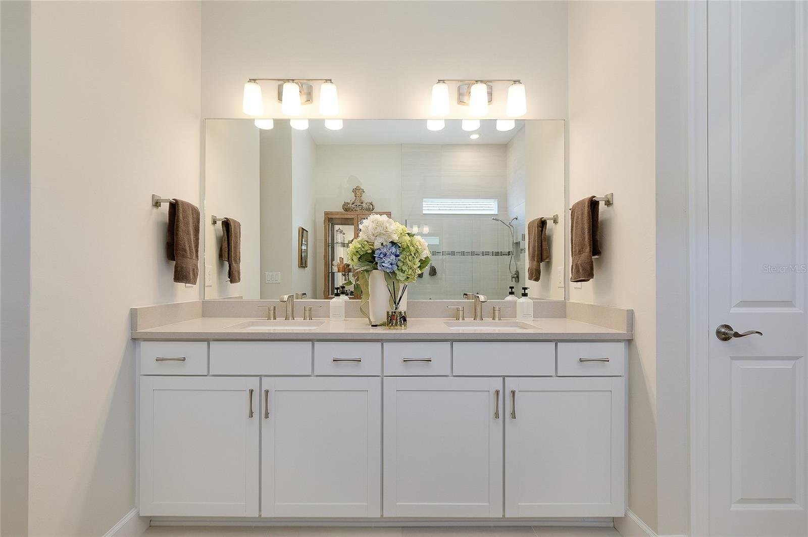 Image 40 of 95 For 10036 Beachwalk Drive