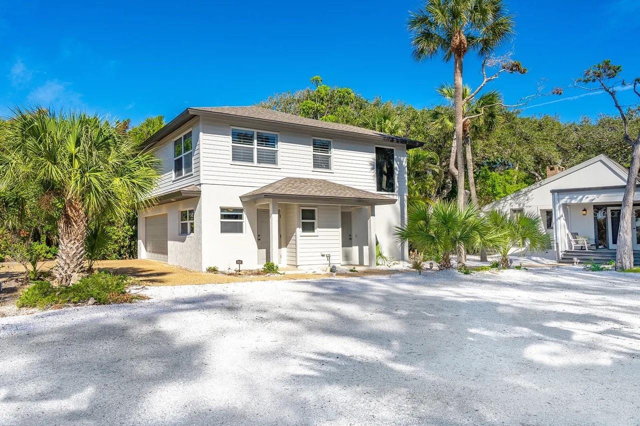 Listing photo id 6 for 854 Casey Key Road