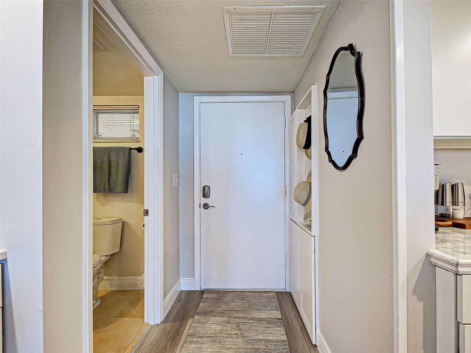 Image 13 of 54 For 1100 Tarpon Center Drive 202