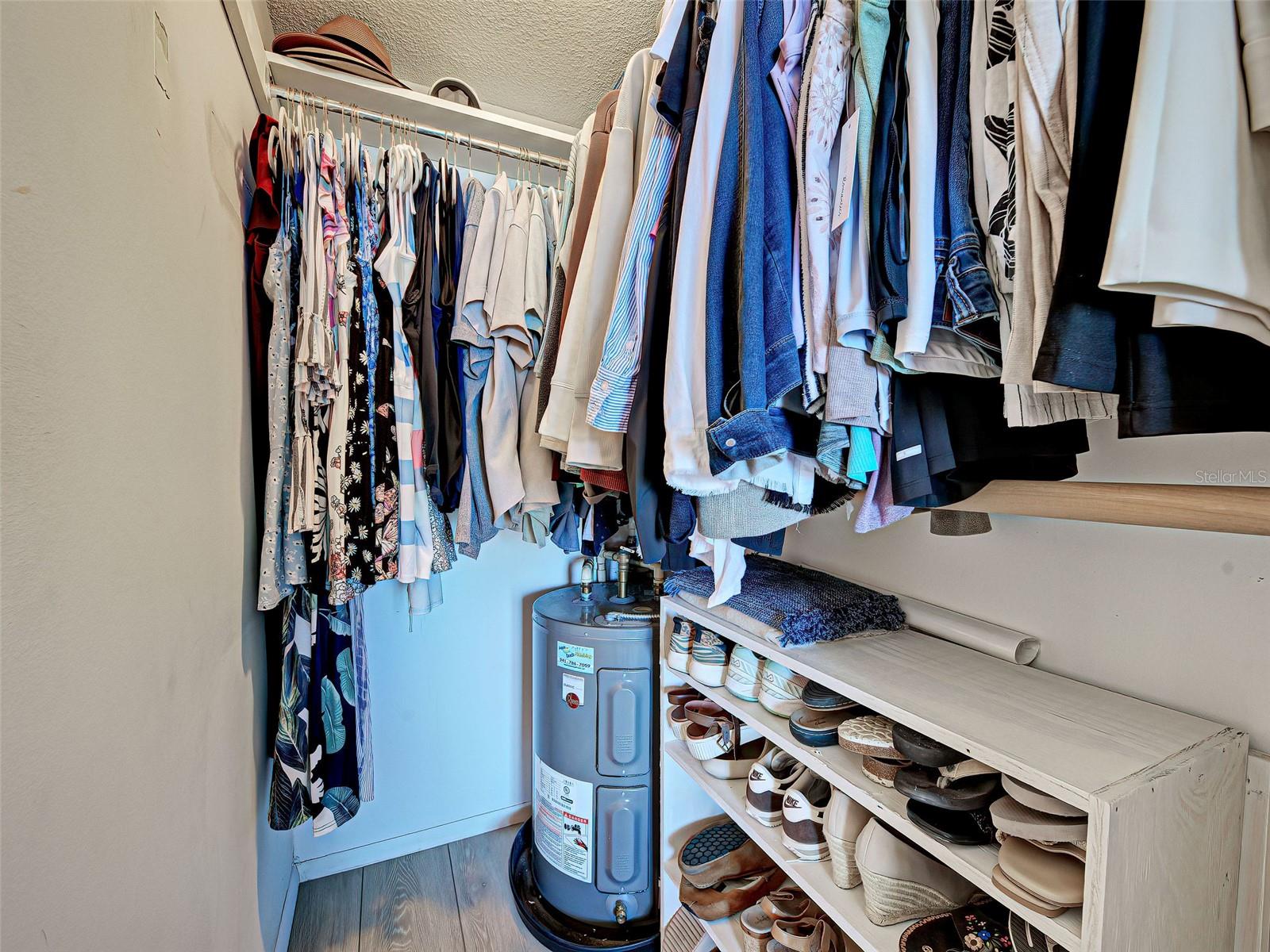 Image 31 of 54 For 1100 Tarpon Center Drive 202