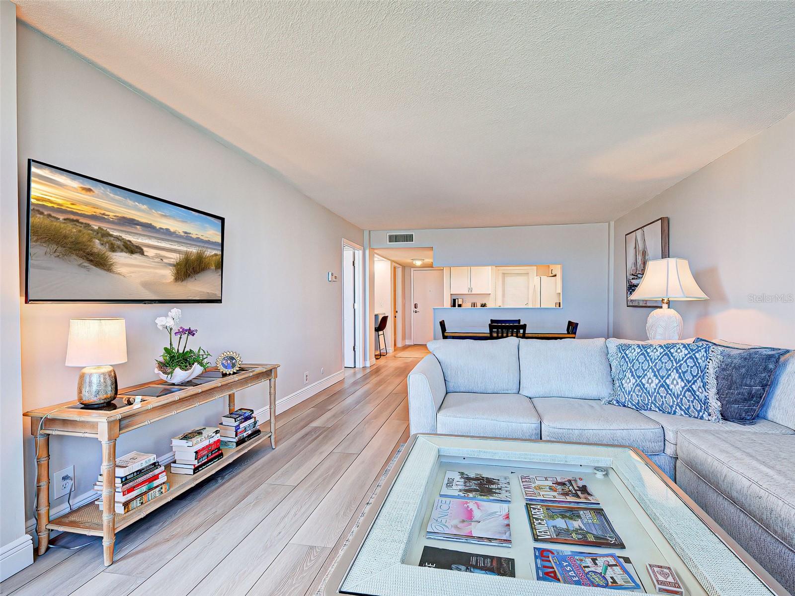 Image 40 of 54 For 1100 Tarpon Center Drive 202