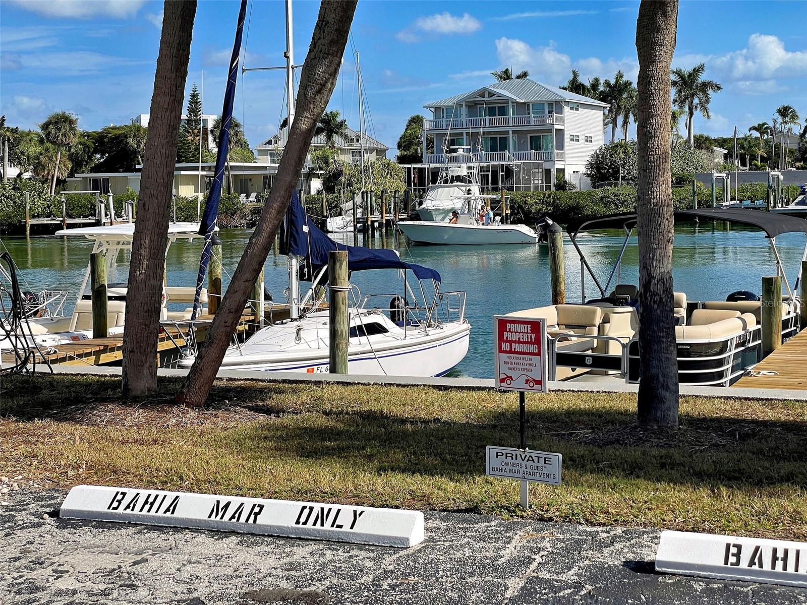 Image 45 of 54 For 1100 Tarpon Center Drive 202