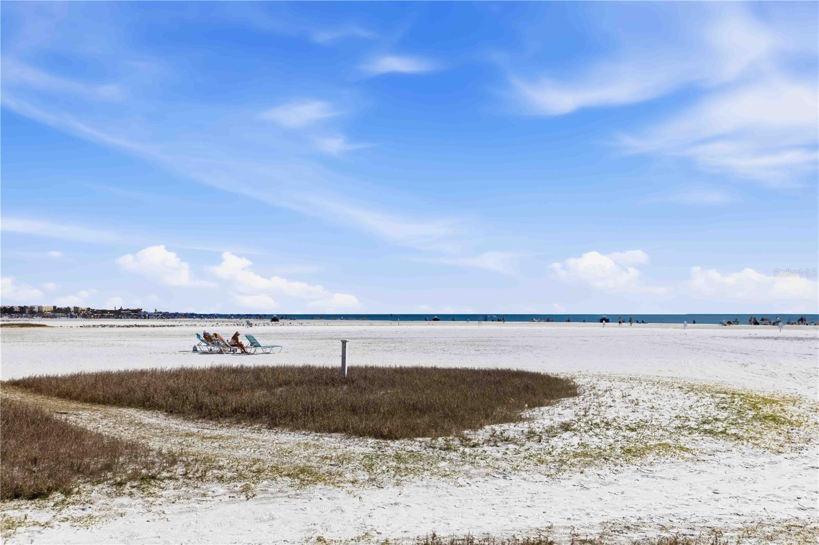 Image 50 of 61 For 5790 Midnight Pass Road 406