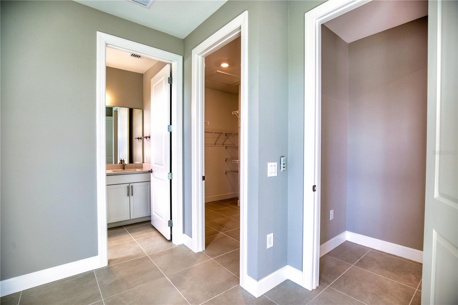 Image 17 of 46 For 14640 Misty Pond Loop