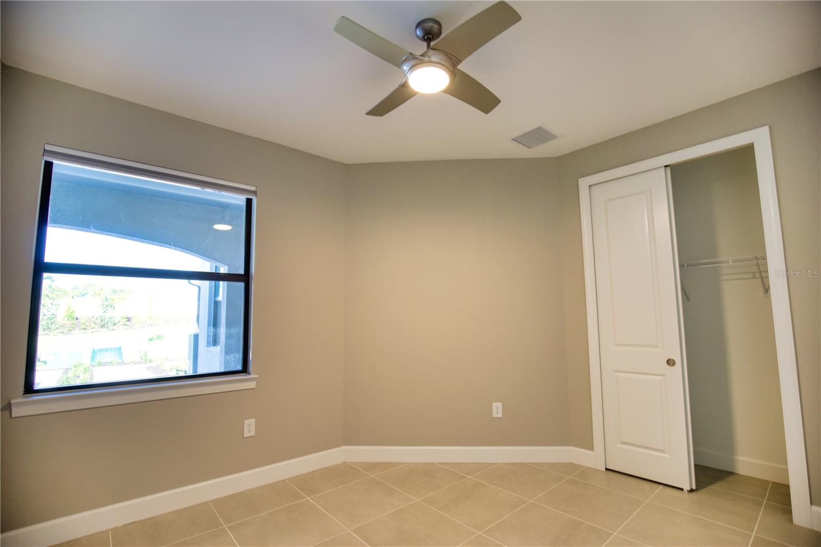 Image 22 of 46 For 14640 Misty Pond Loop