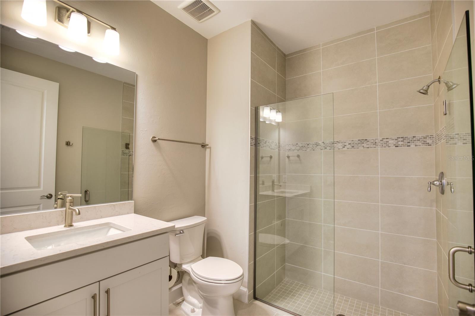 Image 23 of 46 For 14640 Misty Pond Loop