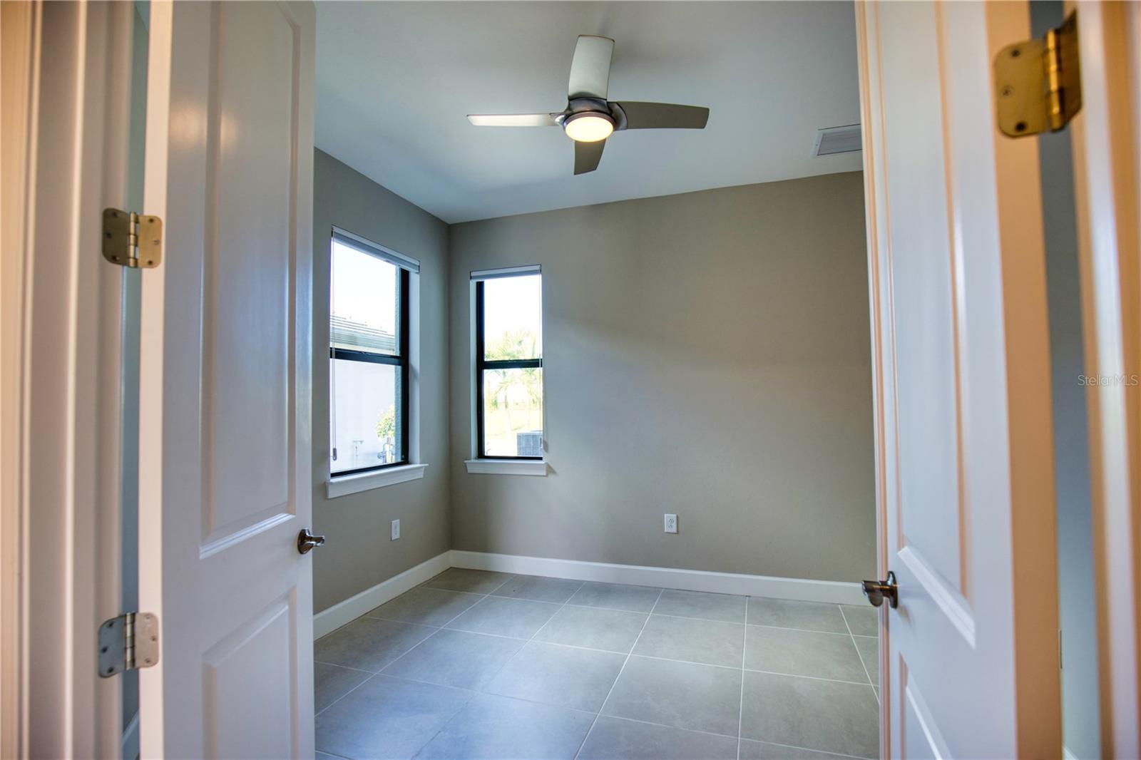 Image 25 of 46 For 14640 Misty Pond Loop