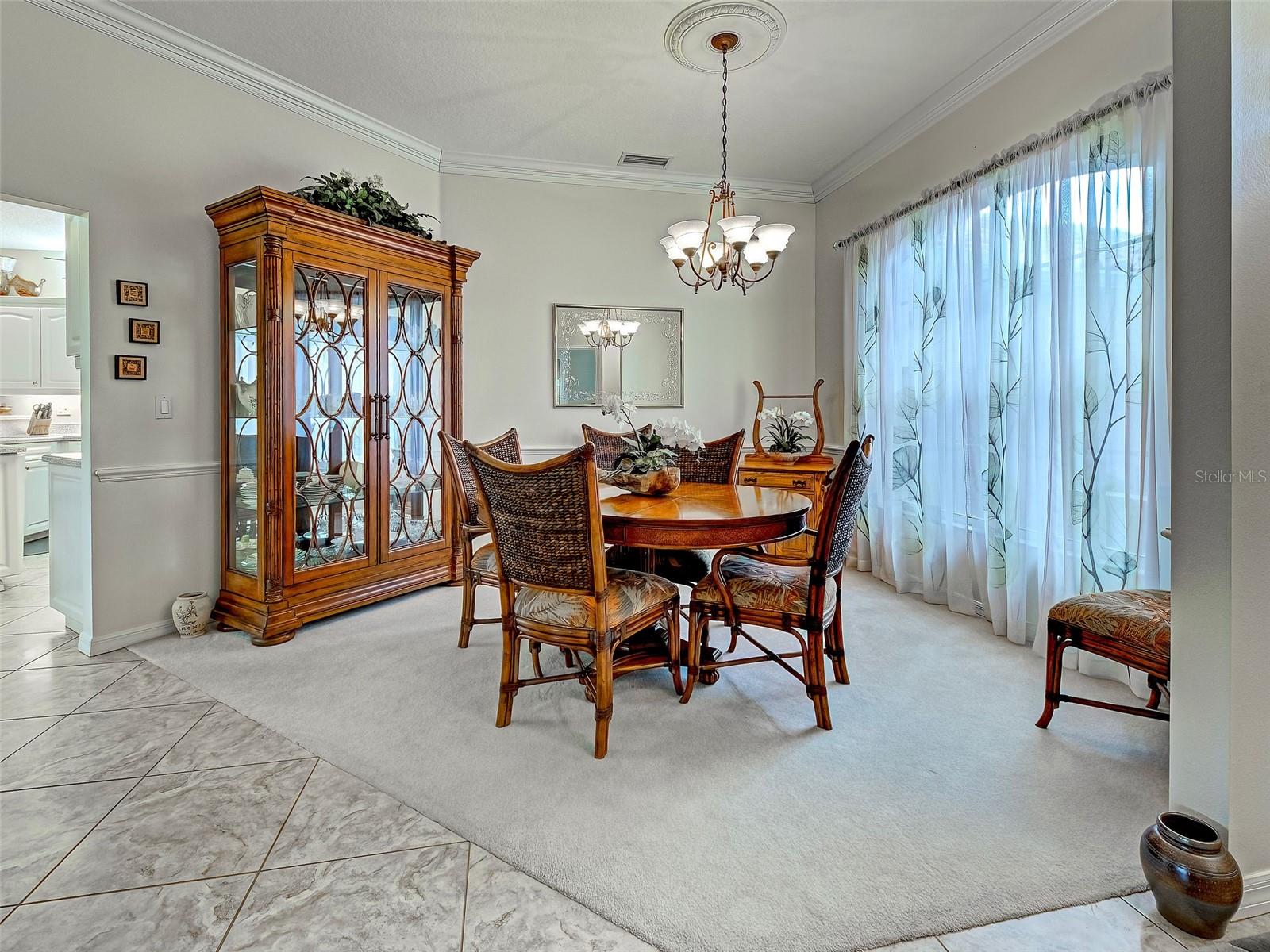 Image 11 of 66 For 1989 White Feather Lane