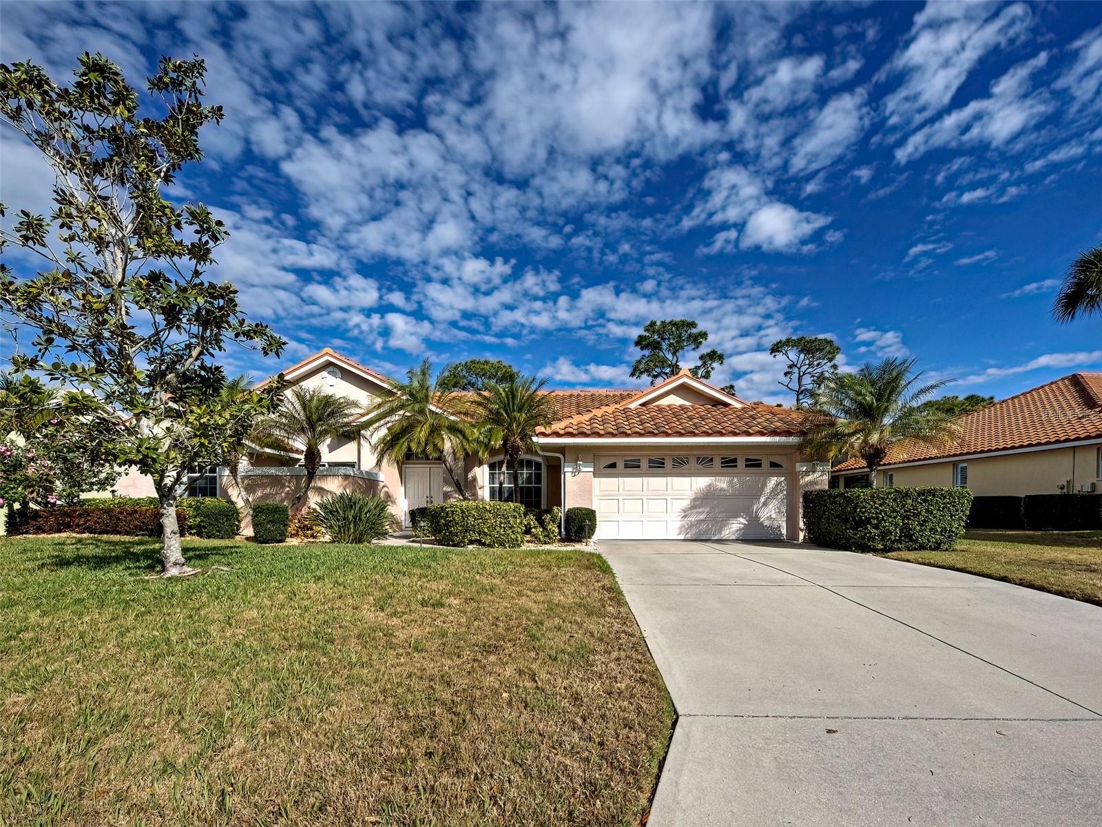 Image 2 of 66 For 1989 White Feather Lane