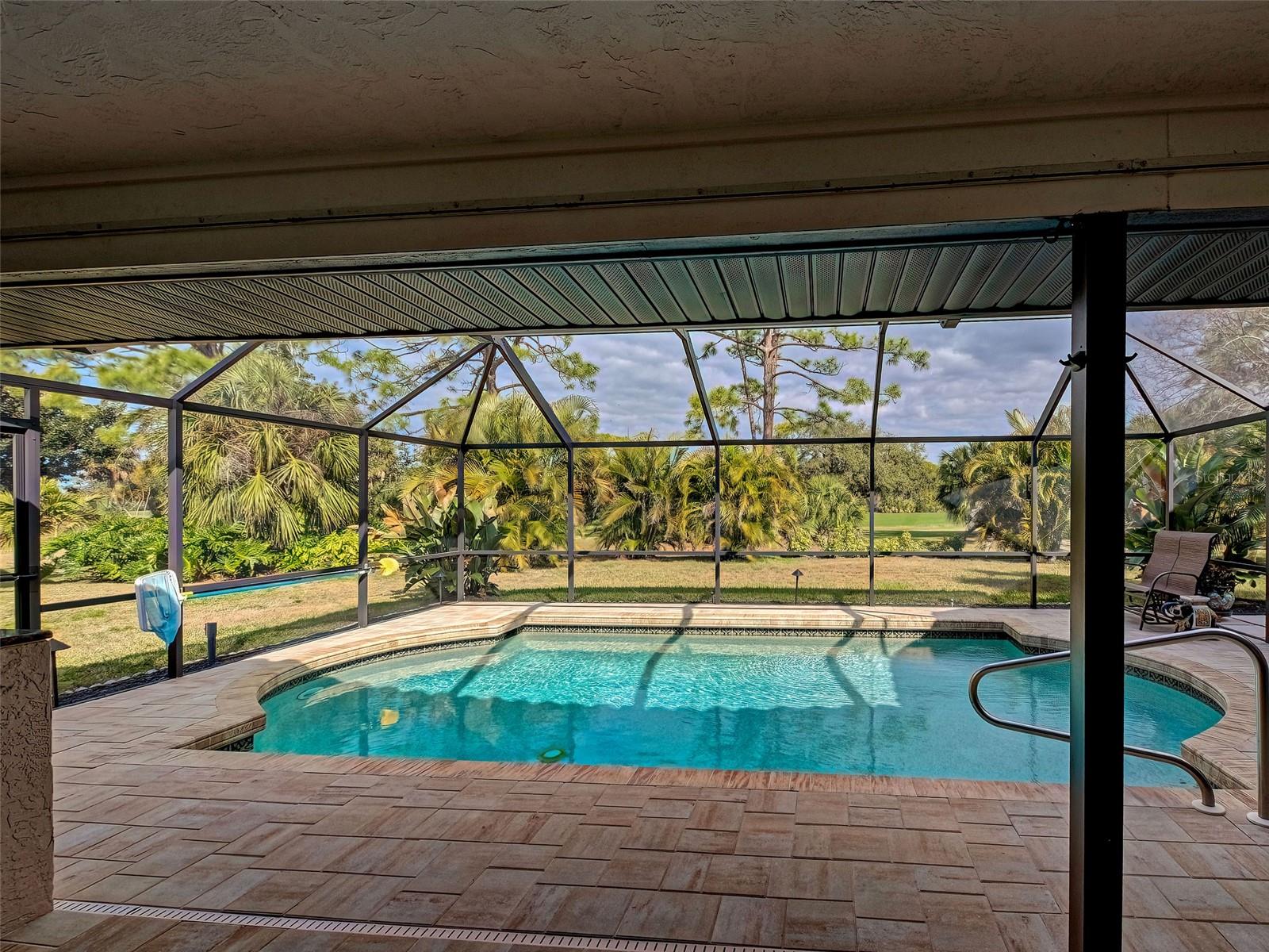 Image 33 of 66 For 1989 White Feather Lane