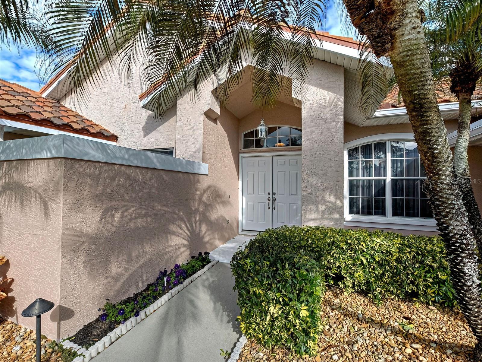 Image 4 of 66 For 1989 White Feather Lane