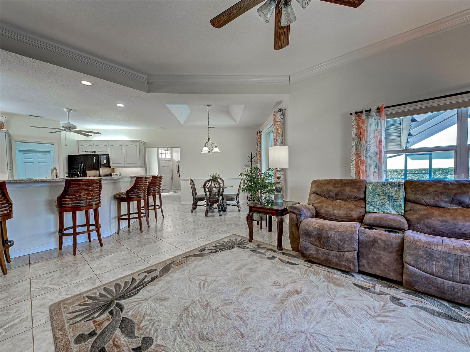 Image 45 of 66 For 1989 White Feather Lane