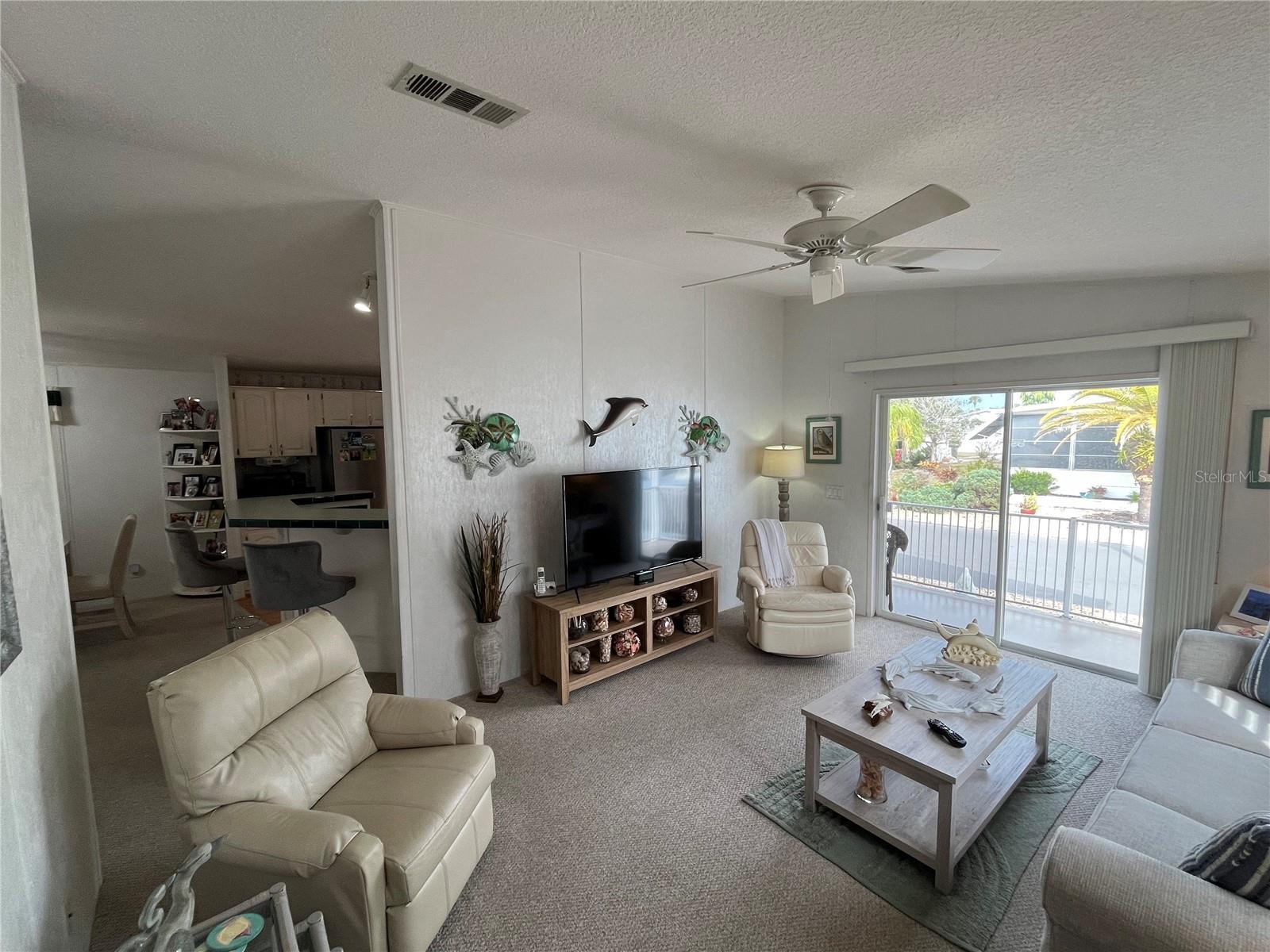 Image 10 of 45 For 723 Locarno Drive